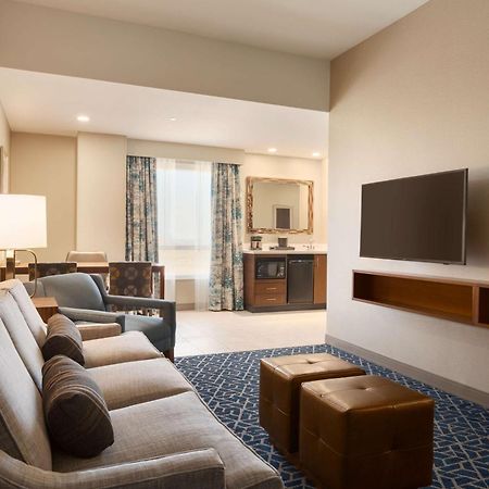 Embassy Suites By Hilton Denton Convention Center Luaran gambar