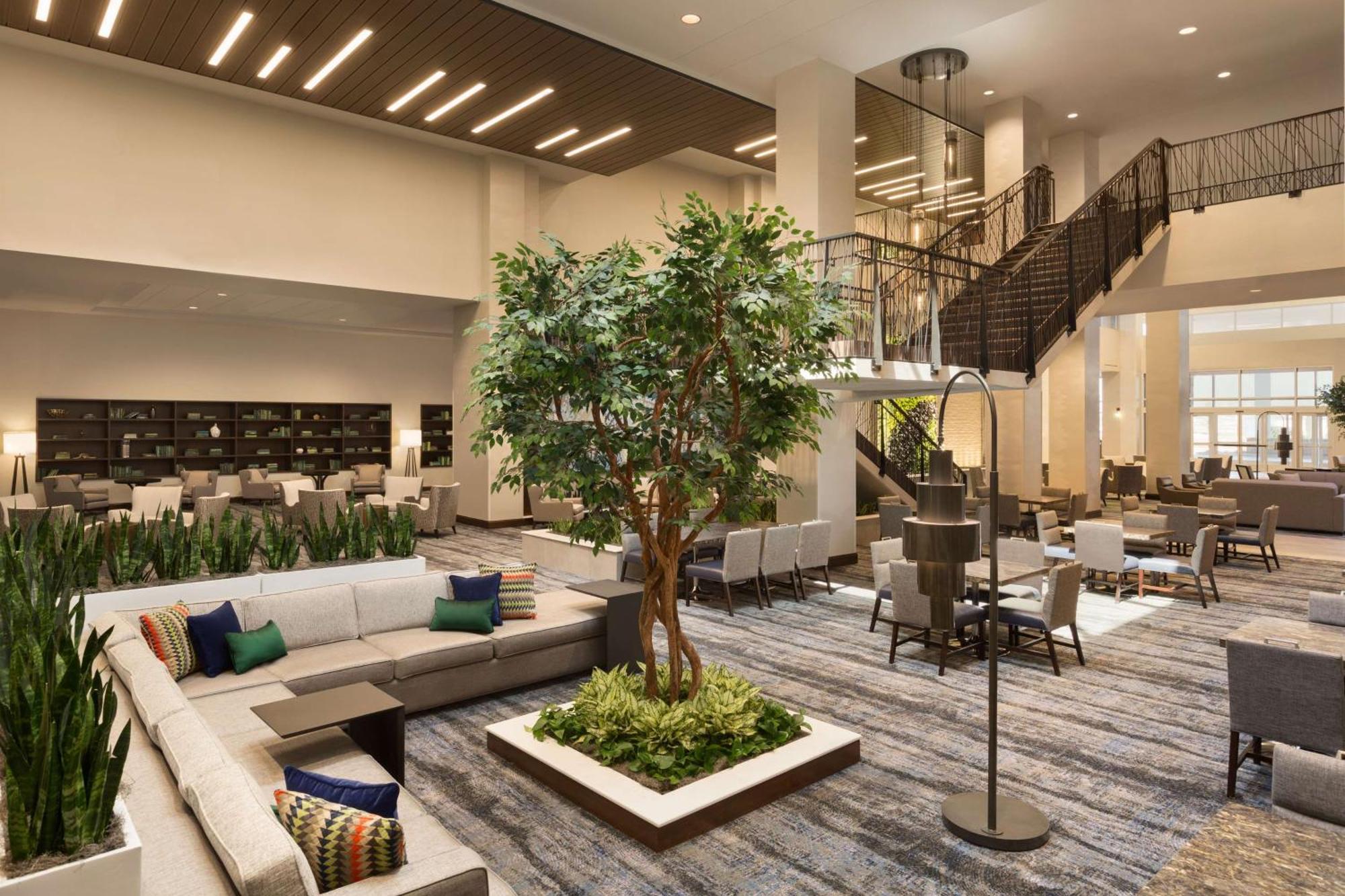 Embassy Suites By Hilton Denton Convention Center Luaran gambar